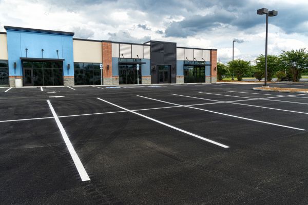 Cost of Parking Lot Blacktopping in Livermore